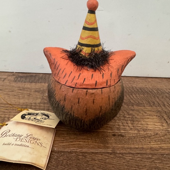New Johanna Parker Spooky Owlfonzo Owl Container Bethany Lowe Halloween - Picture 3 of 6